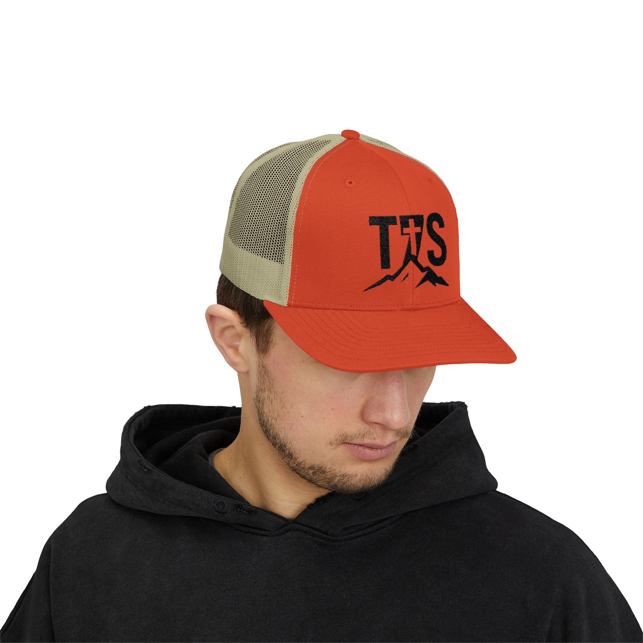 T7S/Black Snapback Cap