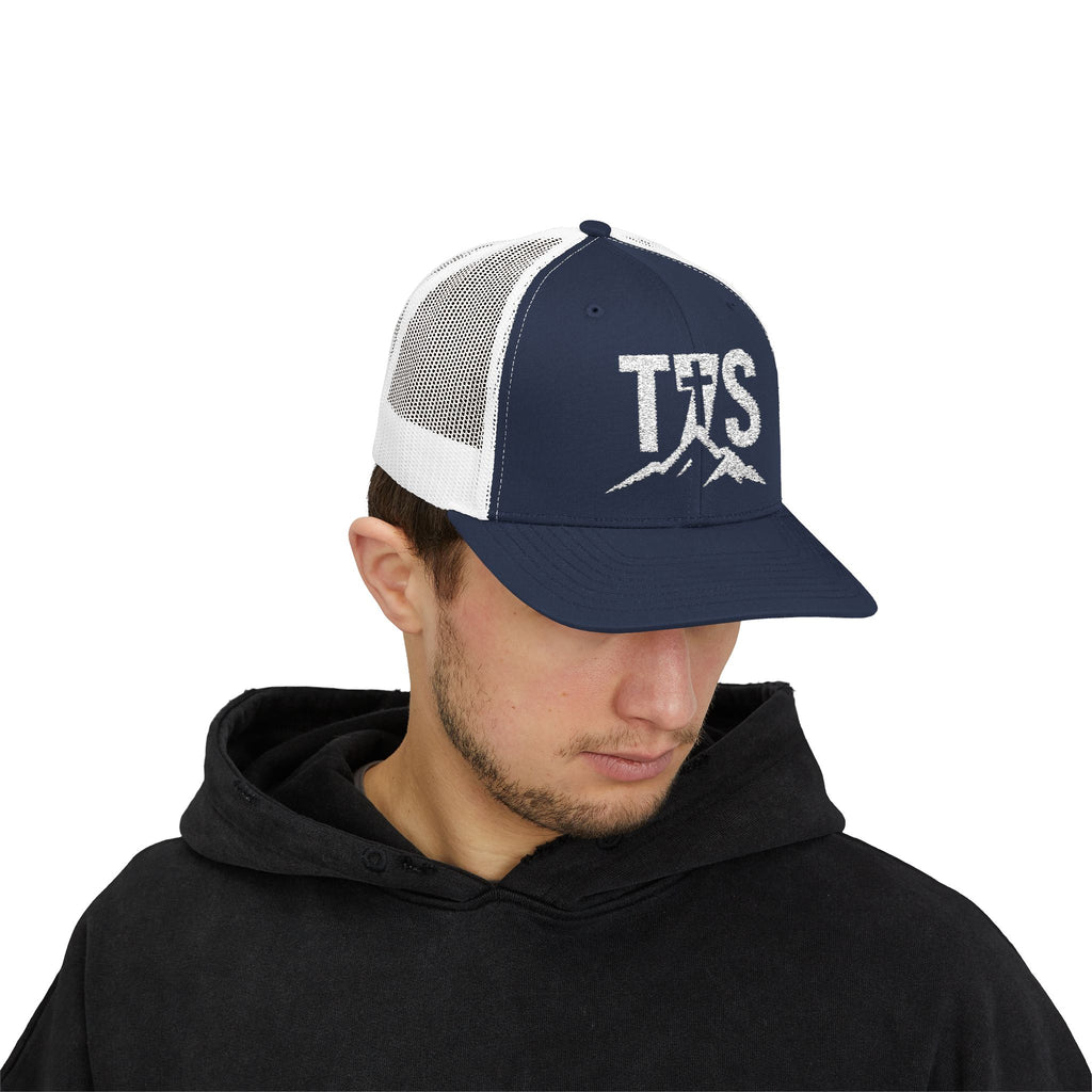 T7S/White Snapback Cap