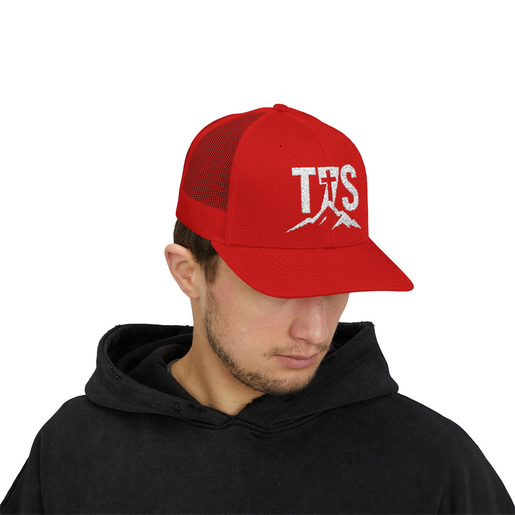 T7S/White Snapback Cap