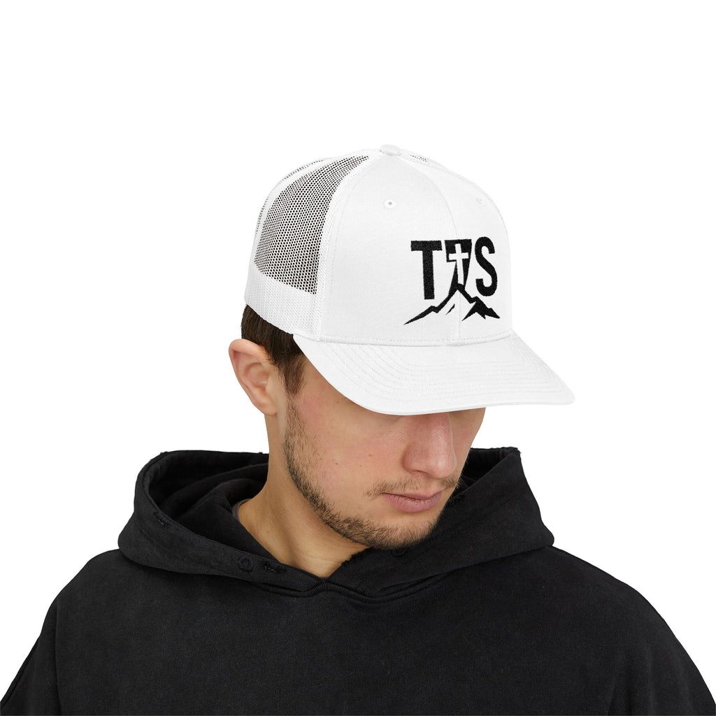 T7S/Black Snapback Cap